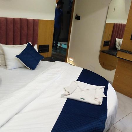 Hotel Campus Ahmedabad Luaran gambar