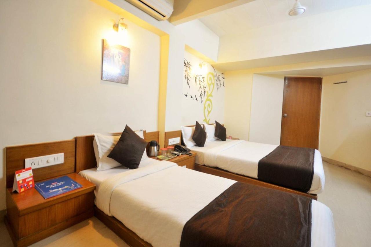 Hotel Campus Ahmedabad Luaran gambar