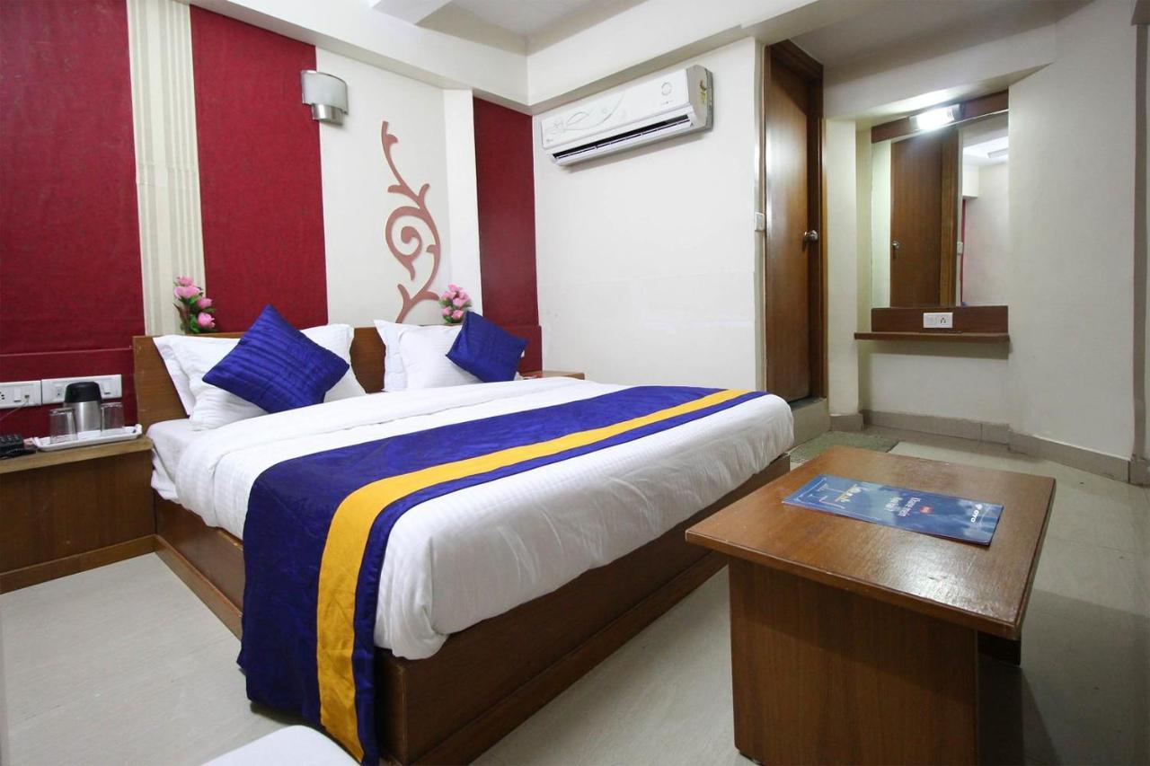 Hotel Campus Ahmedabad Luaran gambar