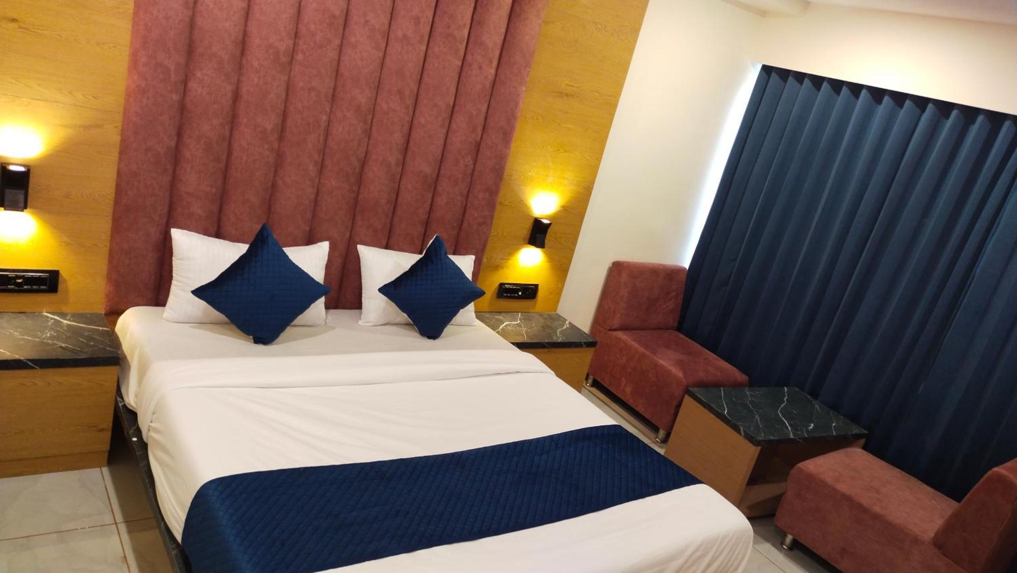 Hotel Campus Ahmedabad Luaran gambar